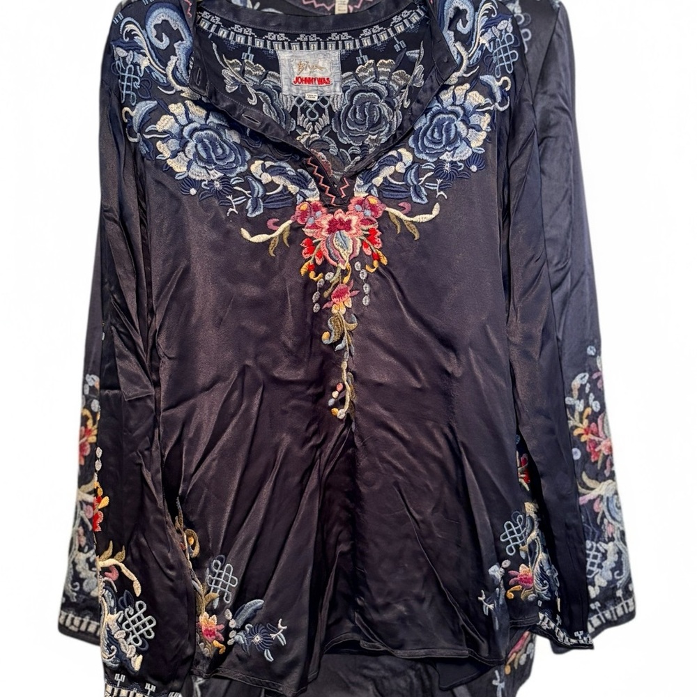 Johnny Was Small Embroidered Blouse with Blue Cream and Pink Accents - Picture 5 of 9